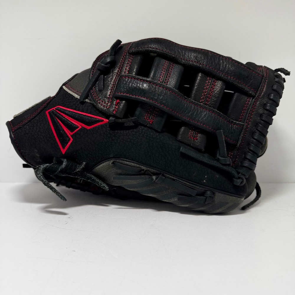 Easton Ronin RSP14 Slowpitch Softball Glove 14 Inch H-Web Black Red Leather